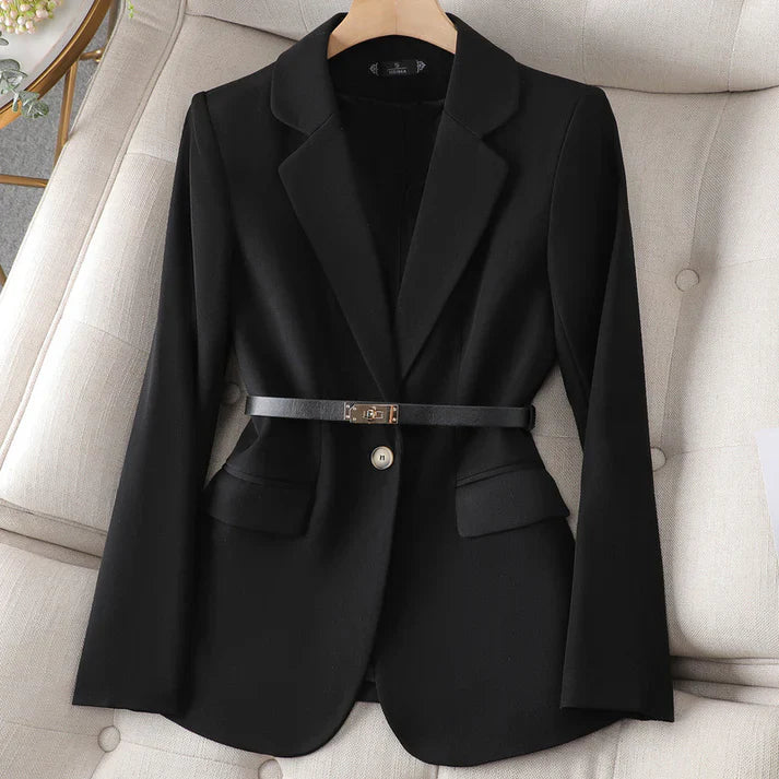 Blazer élégant et une silhouette parfaite - Nia - Little Paris