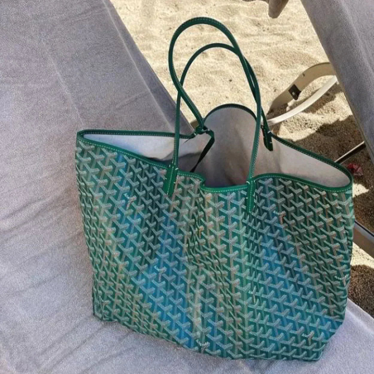 Sac - Rome - Little Paris
