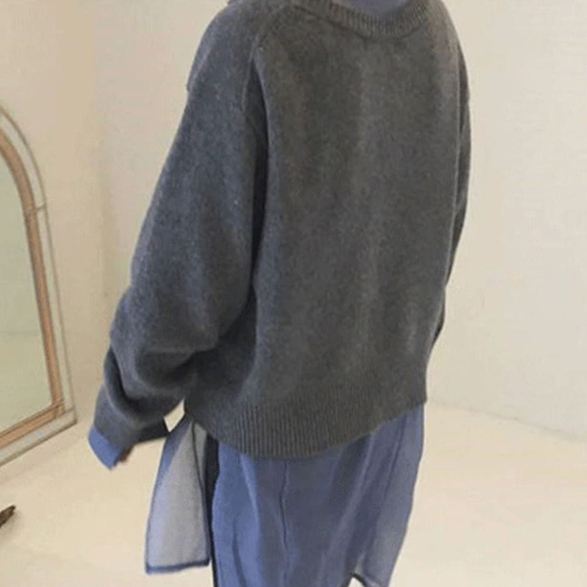 Cardigan asymétrique boutonné en maille fine - Livian - Little Paris